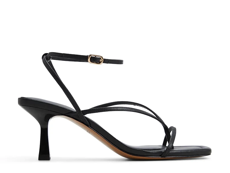 Dorinda Sandal