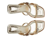 Maymay Sandal
