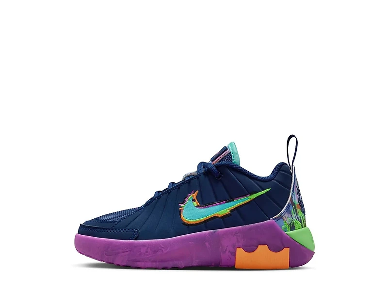 LeBron Witness 9 Sneaker - Kids'