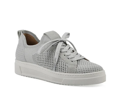 Uncut Sneaker