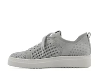 Uncut Sneaker