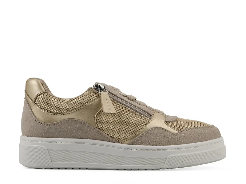 Uplit Slip-On Sneaker