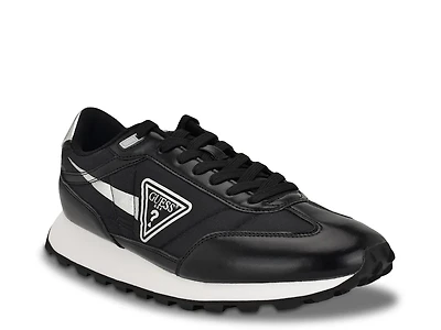 Dorion Sneaker