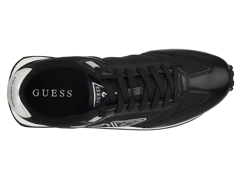 Dorion Sneaker