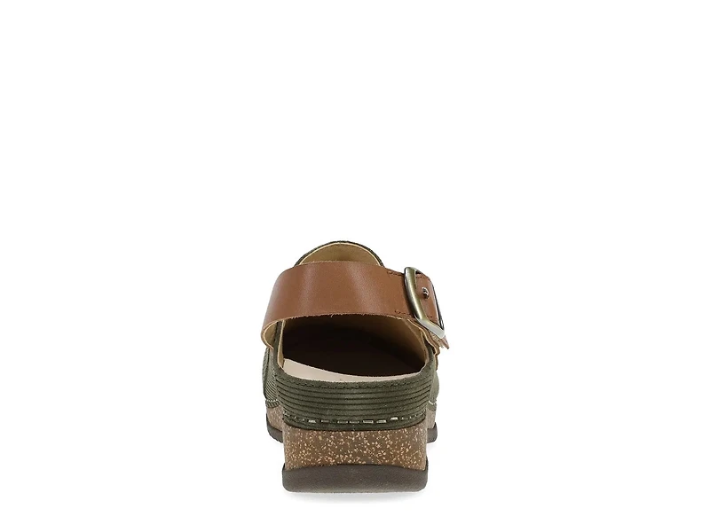 Merrin Clog