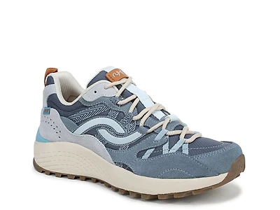 Karma Hiking Shoe
