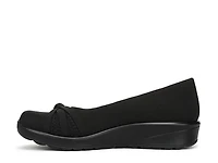 Gem Knot Wedge Slip-On