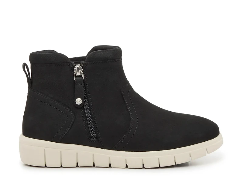 Cemile Bootie