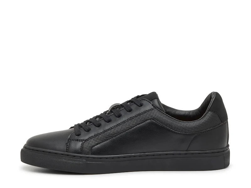 Emerry Sneaker