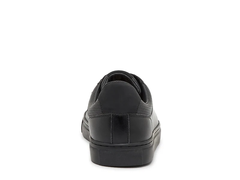 Emerry Sneaker