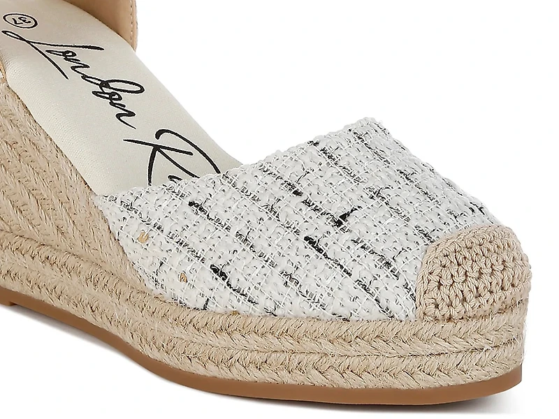 Regatta Wedge Pump