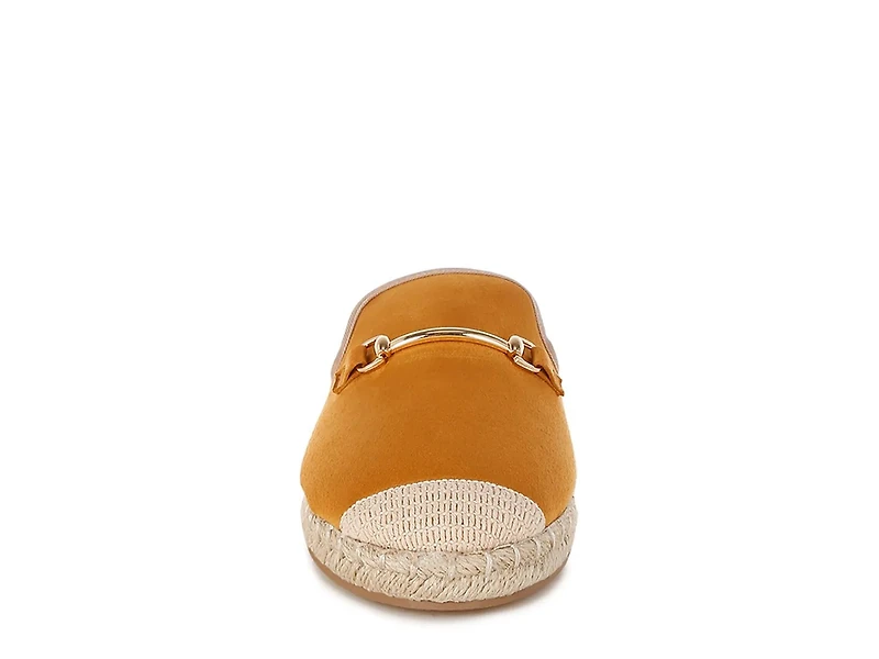 Nazaya Mule