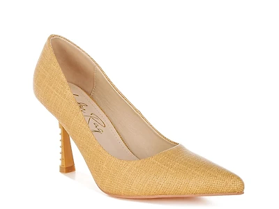 Zuzana Pump