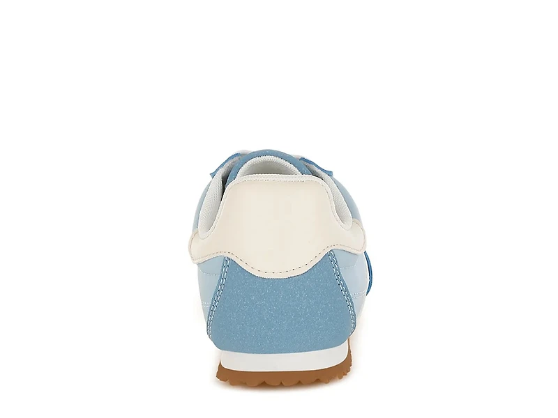 Peak Burn Sneaker