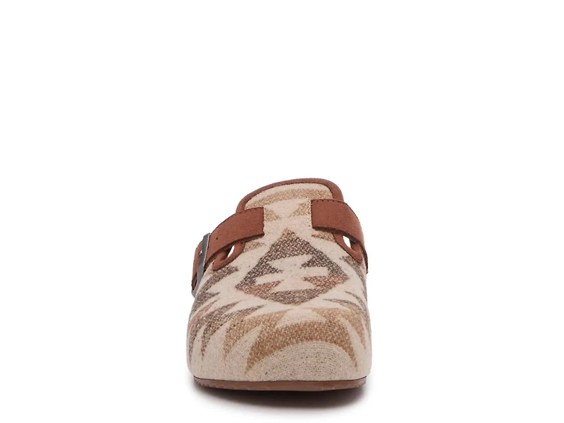 Mystify Clog