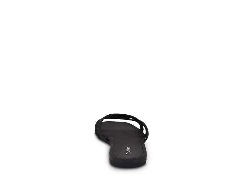 Yoana Sandal