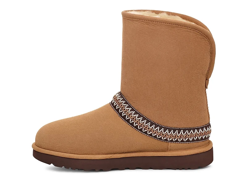Classic Short Crescent Bootie