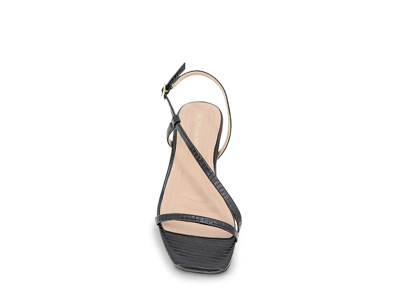Inaya Sandal