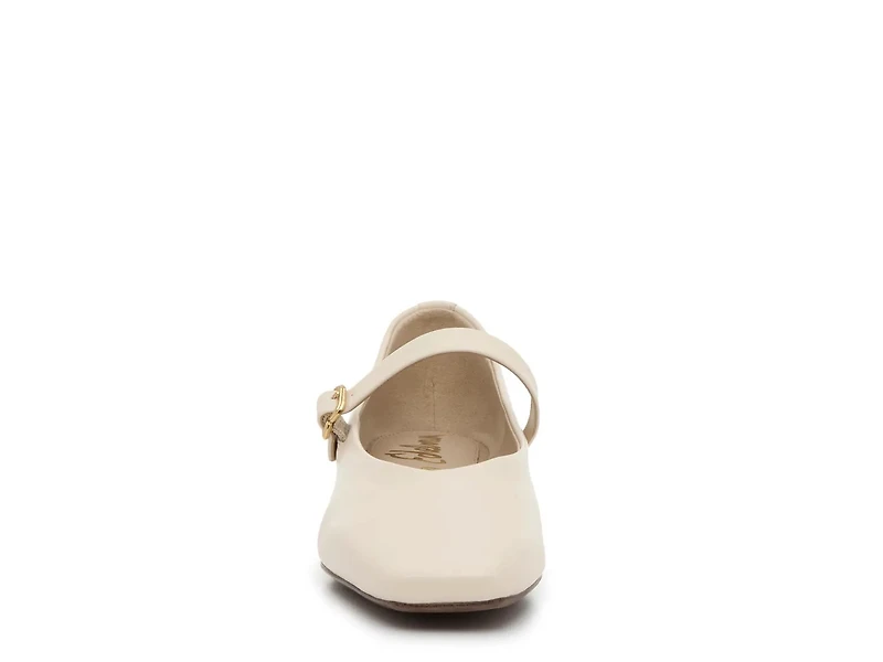 Kadin Mary Jane Flat
