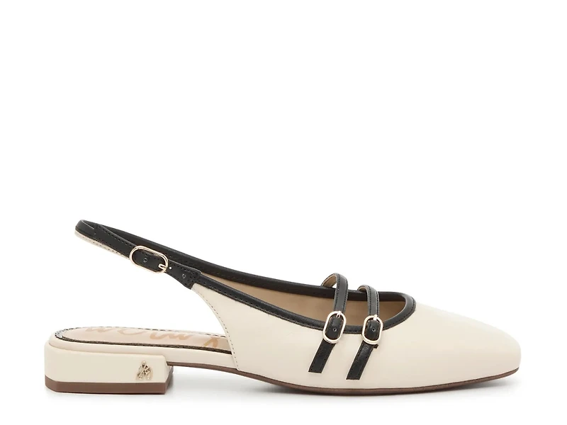 Karrie Mary Jane Flat