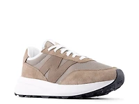 370 Sneaker