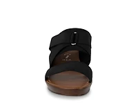 Clous Wedge Sandal