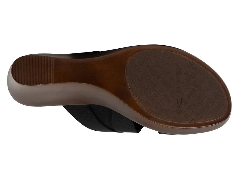 Clous Wedge Sandal