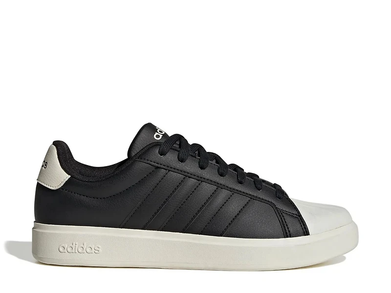 Street Talk Sneaker