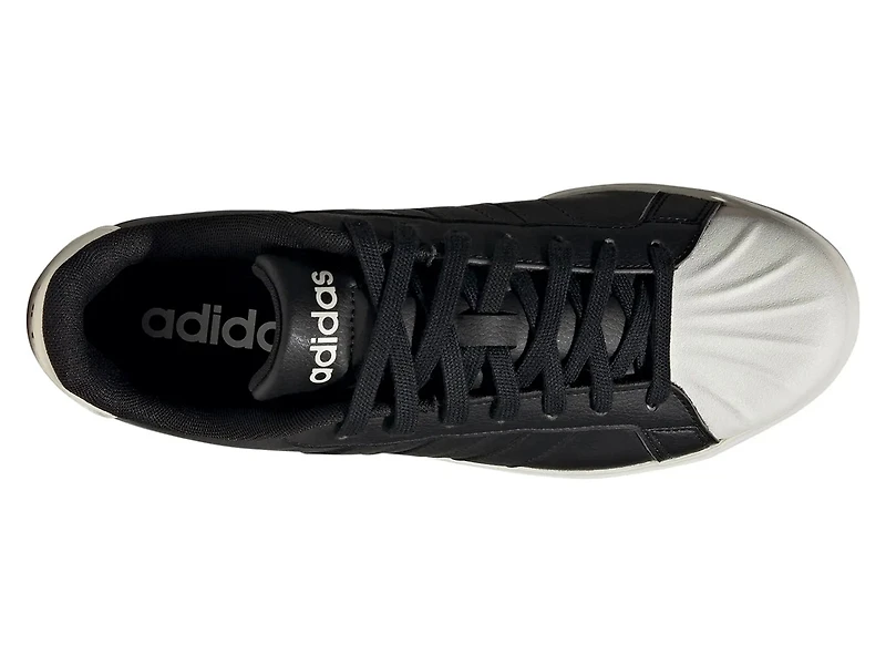 Street Talk Sneaker