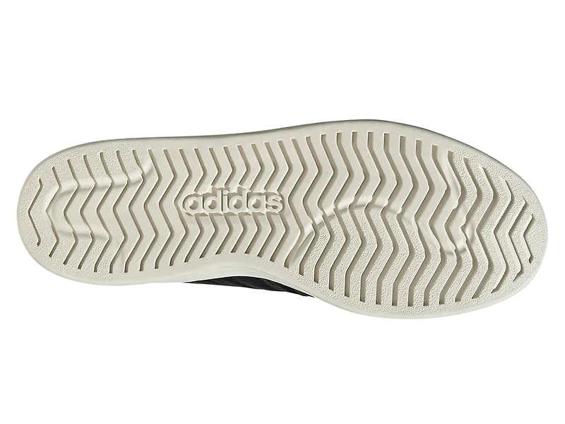 Street Talk Sneaker