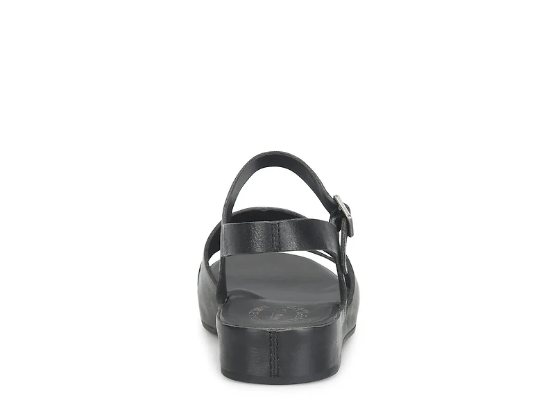 Mona Sandal
