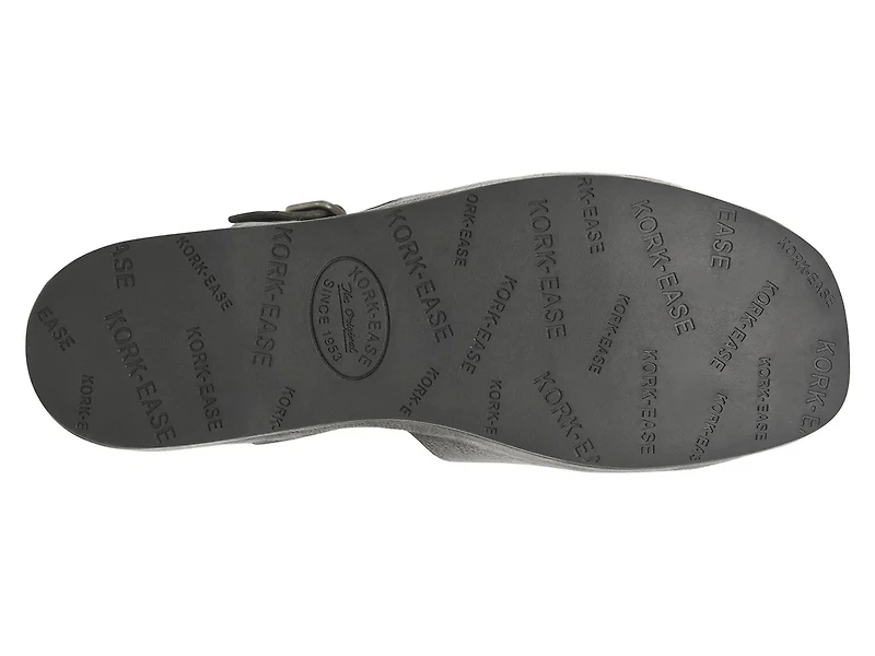 Mona Sandal