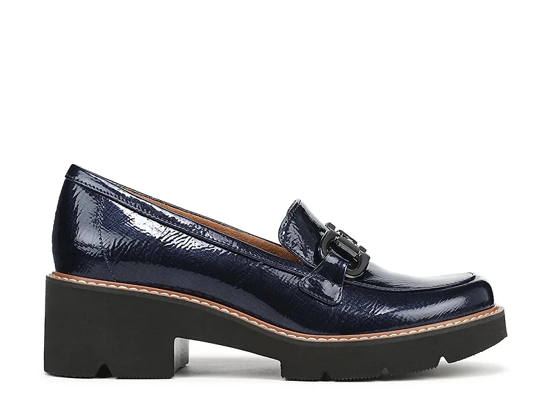 Corinne Loafer