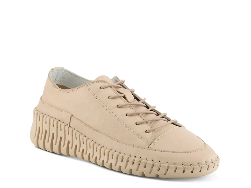 Surana-Glo Sneaker
