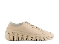 Surana-Glo Sneaker
