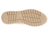 Surana-Glo Sneaker
