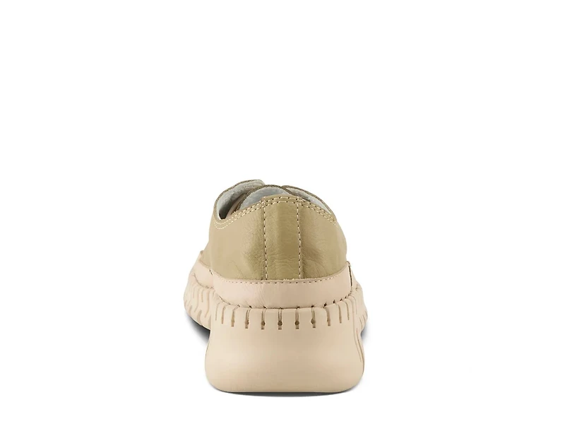 Surana Sneaker - Women's