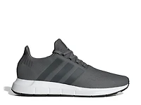 Swift Run 1.0 Sneaker