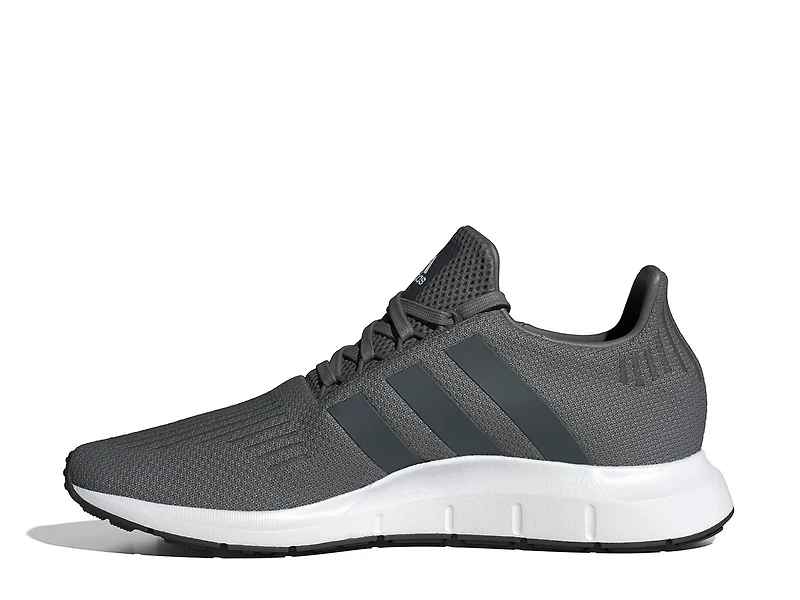 Swift Run 1.0 Sneaker