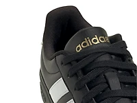 Street Talk Sneaker