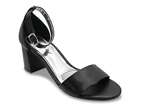 Taylen Sandal