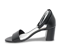 Taylen Sandal