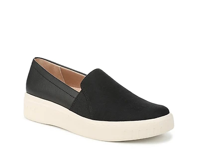 Grandeur Slip-On Sneaker