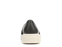 Grandeur Slip-On Sneaker