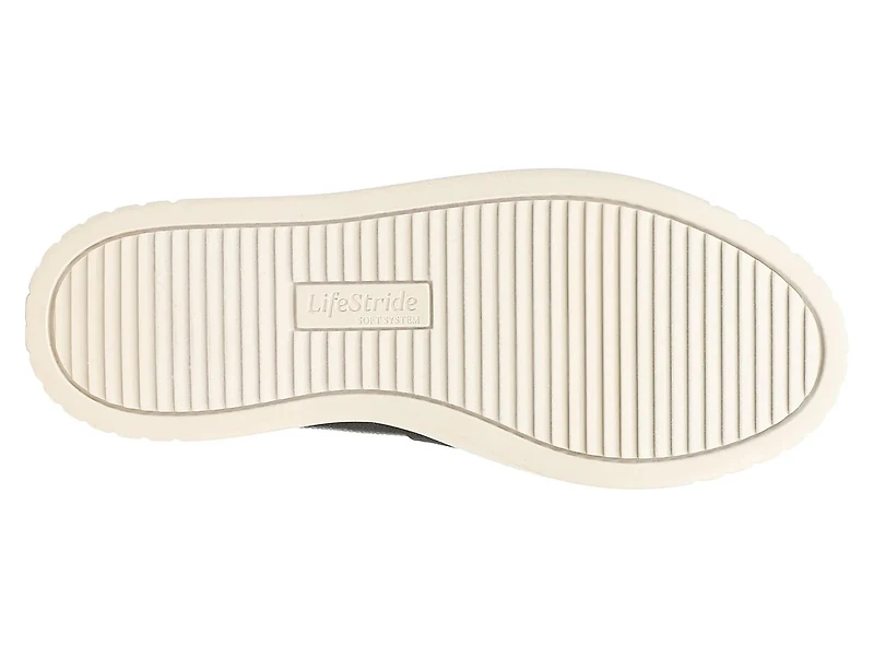 Grandeur Slip-On Sneaker