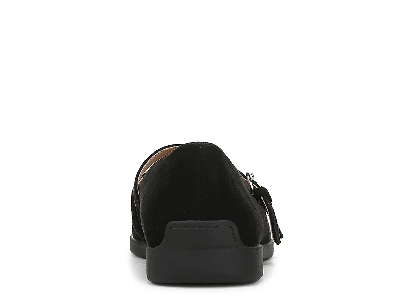 Marnie Mary Jane Flat