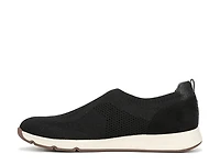 Respect Slip-On Sneaker