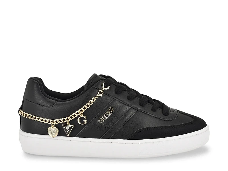 Naoko Sneaker