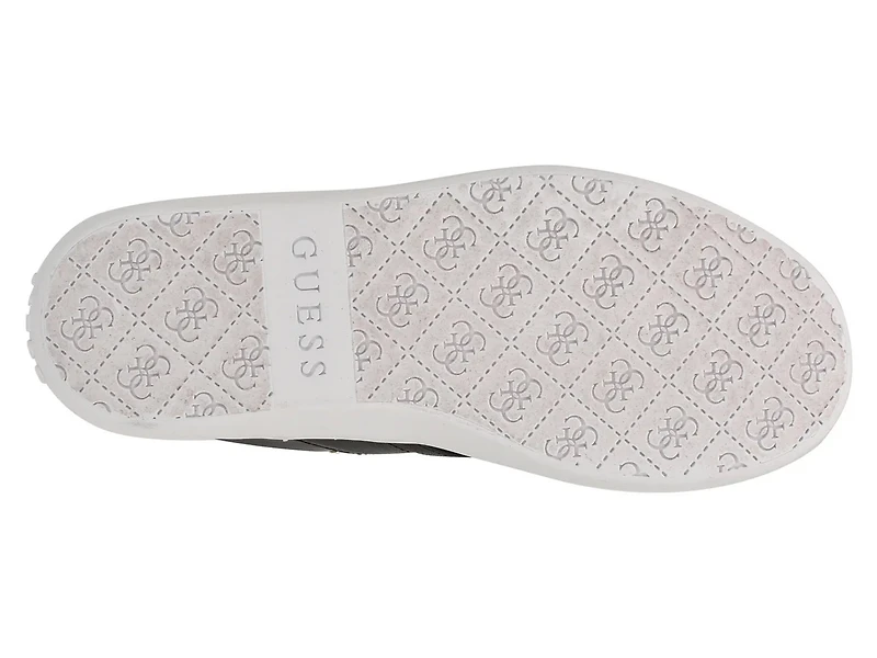 Naoko Sneaker