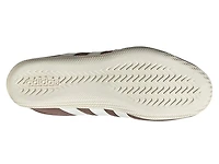 Grand Court Lo Sneaker